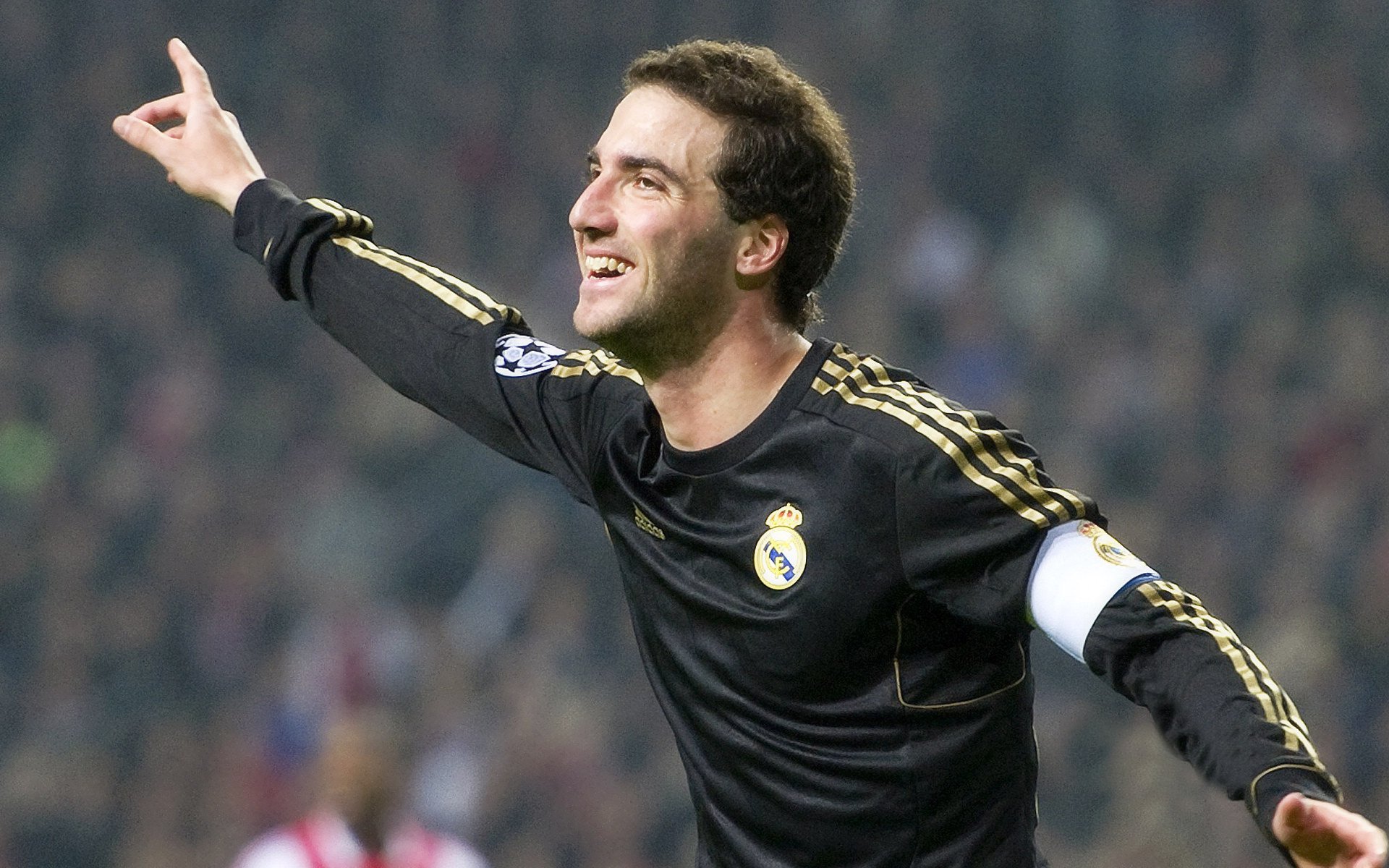 j9-“意甲传统豪门迎来新挑战，激烈角逐未来冠军”，意甲十大巨星